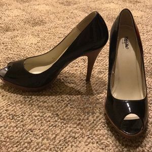 Mossimo Black high heels